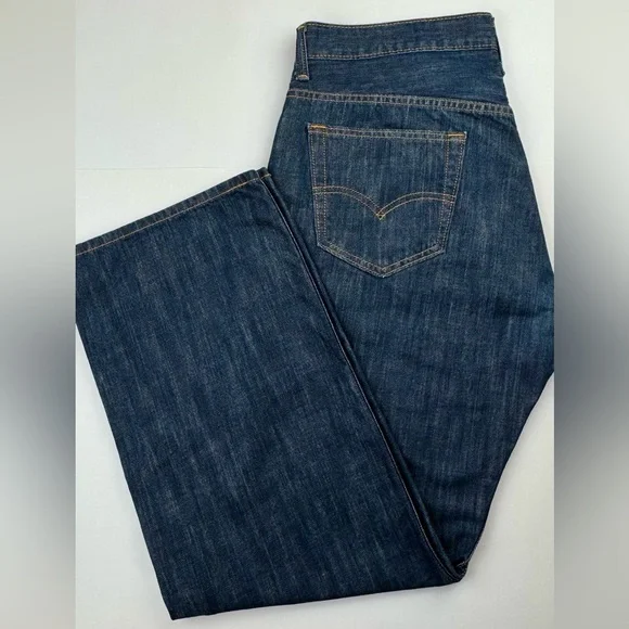 Levi’s Men’s Denim 569 Jeans. Size- 34×32 - Picture 2 of 6